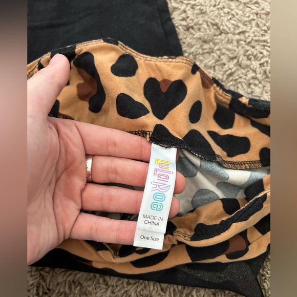 LulaRoe cheetah ombré leggings - Picture 2 of 2